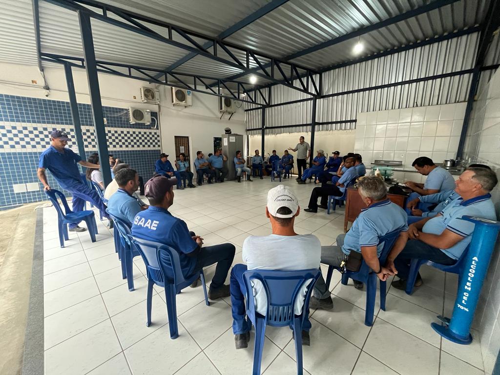 ENCONTRO NO SAAE (SERVIÇO AUTÔNOMO DE ÁGUA E ESGOTO) DE AIMORÉS PARA ESTRUTURAÇÃO DOS PROCEDIMENTOS E EXECUÇÃO DOS PROCESSOS NA NOVA LEI DE LICITAÇÕES (LEI Nº 14.133/2021)